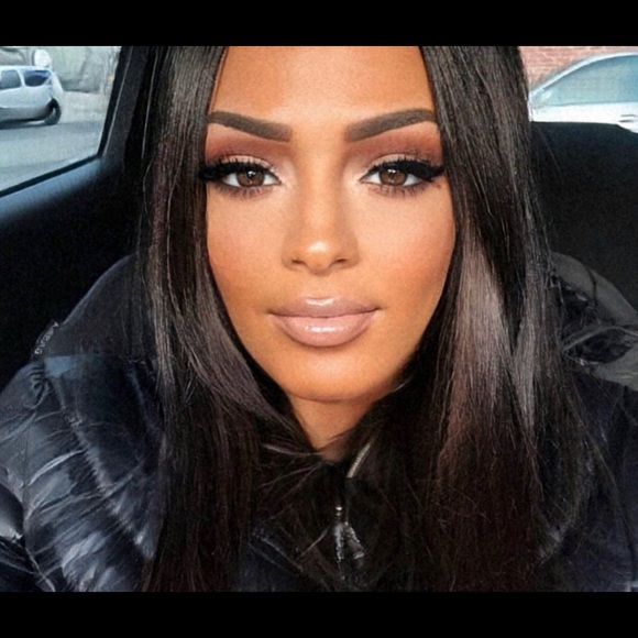 Meet your posher, Erica❤️Sponsored Poshmark Seller - Picture 2 of 3